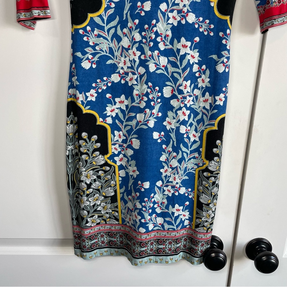 Blue Floral Sheath Dress with Red & Black Accents - Picture 6 of 9